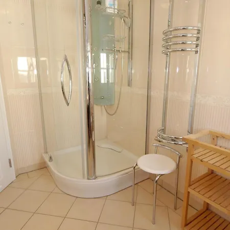 Appartement Mueggenburger Weg 35 Oben Links Zingst